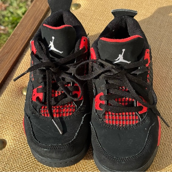 Nike Air Jordan 4 Retro “Red Thunder” Sneakers Toddler’s SZ 12 C - Picture 4 of 13